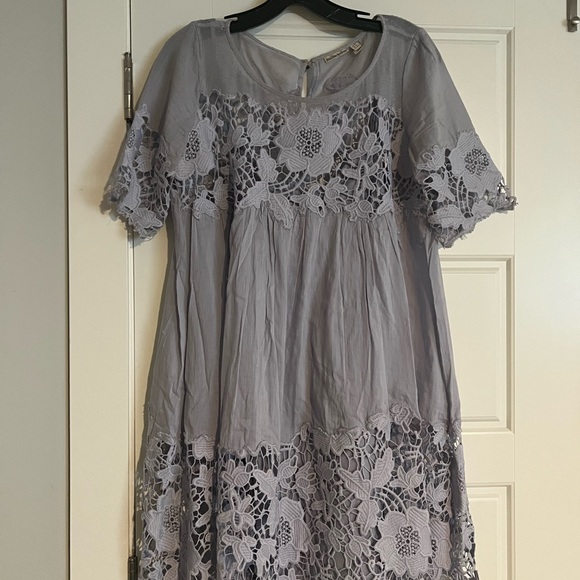 Anthropologie Holding‎ Horses Magnolia Dress in Lilac 6 - Picture 3 of 6